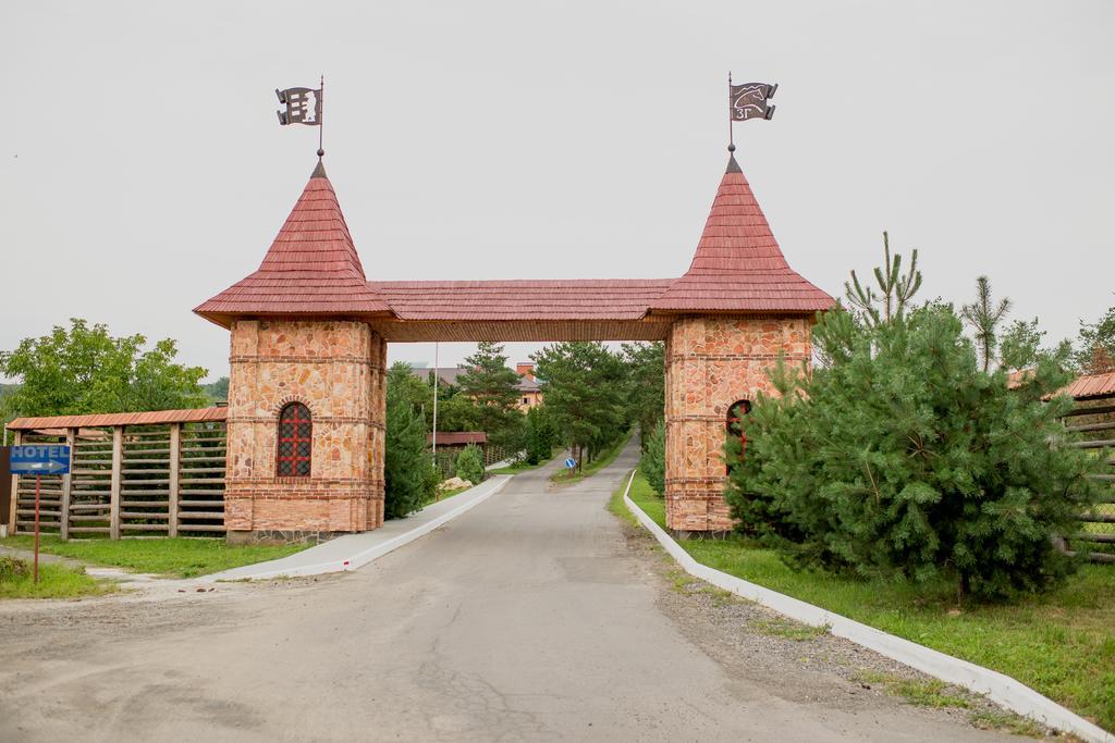 Zolota Gora Hotel-Rancho Uzhhorod Exterior photo