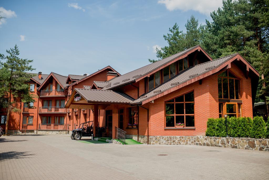 Zolota Gora Hotel-Rancho Uzhhorod Exterior photo