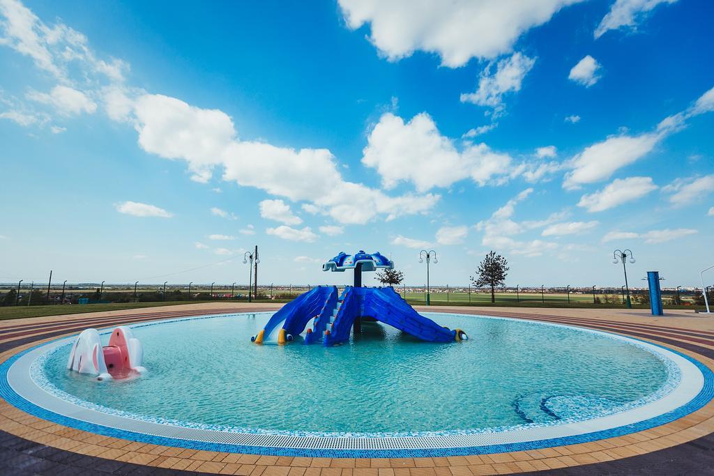 Zolota Gora Hotel-Rancho Uzhhorod Exterior photo