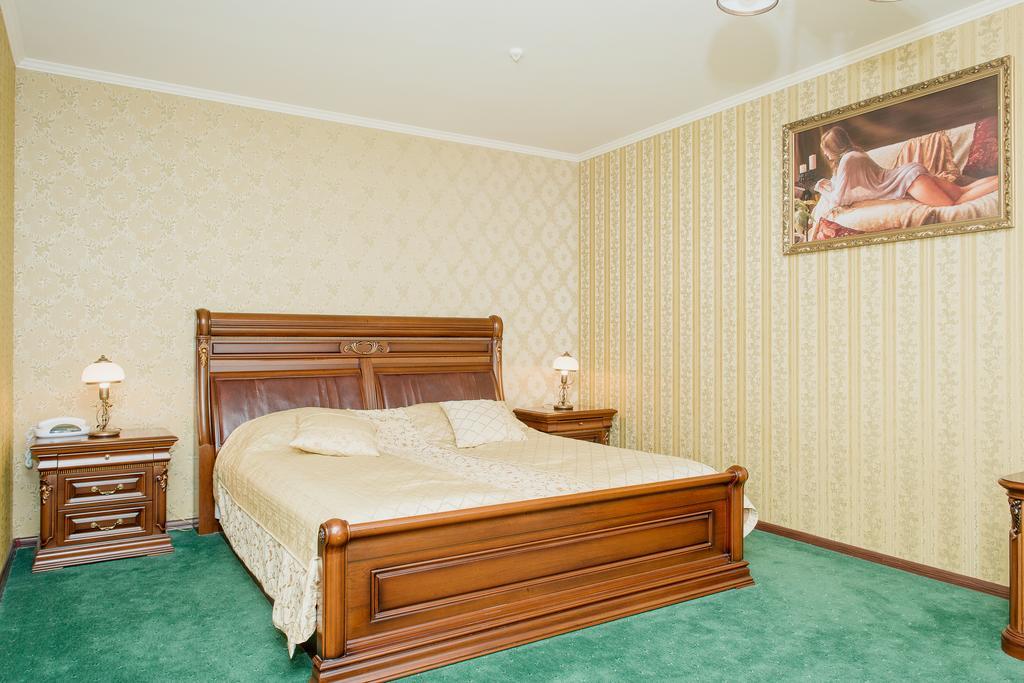 Zolota Gora Hotel-Rancho Uzhhorod Room photo